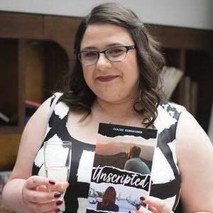 Meet your Posher, Claire